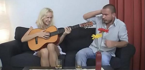  He seduces shaved pussy blonde girl